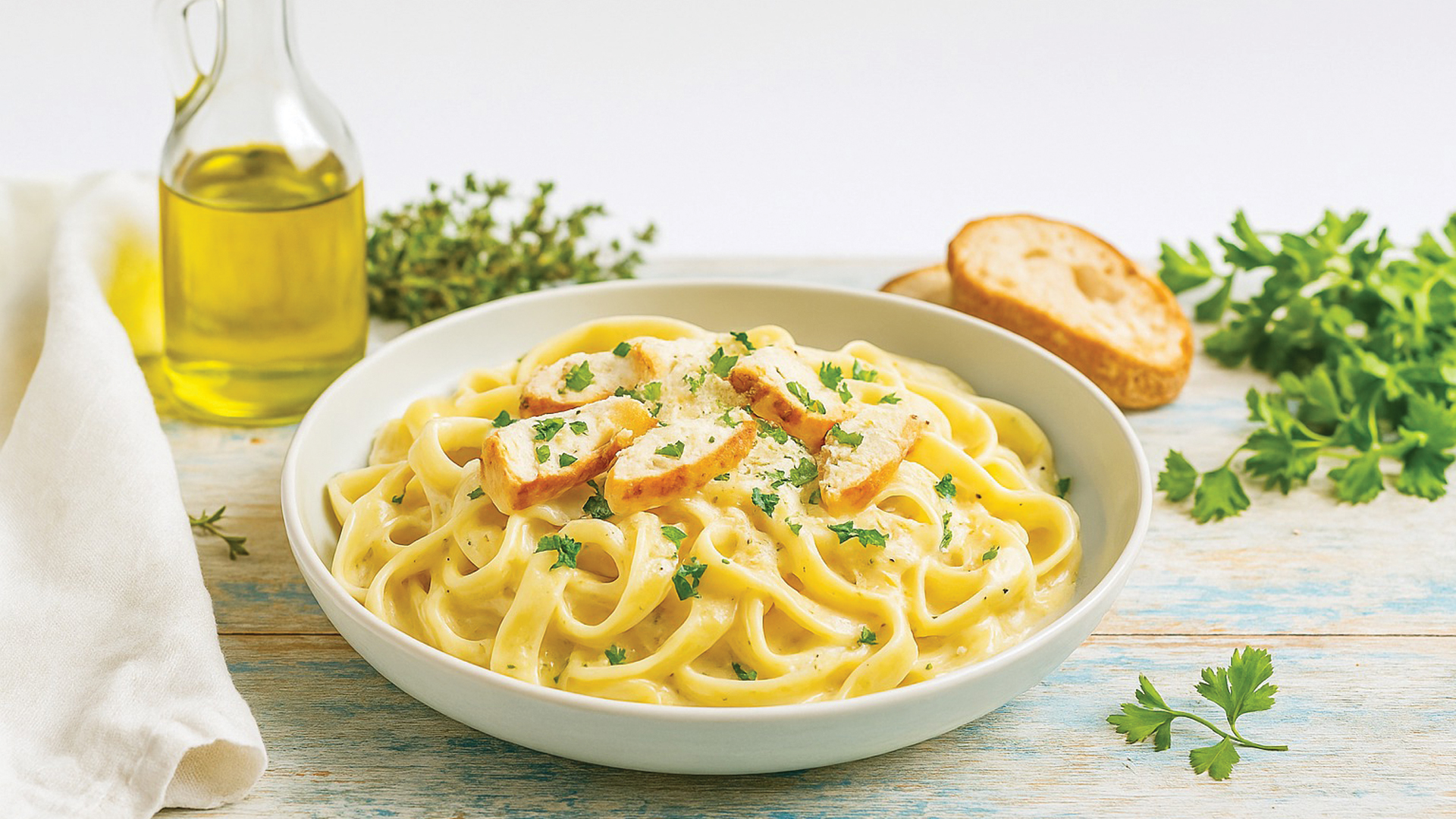 Tavuklu Fettuccine Alfredo