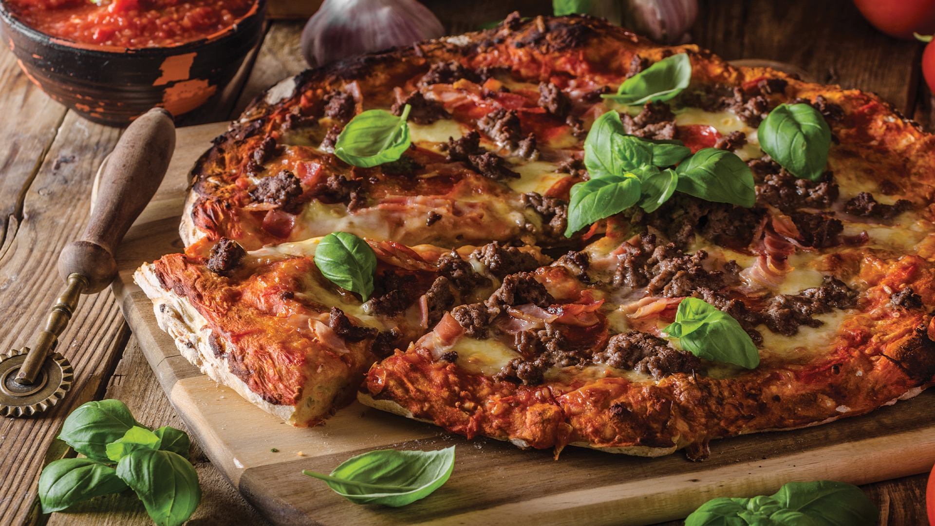 İtalyan Köfteli Pizza